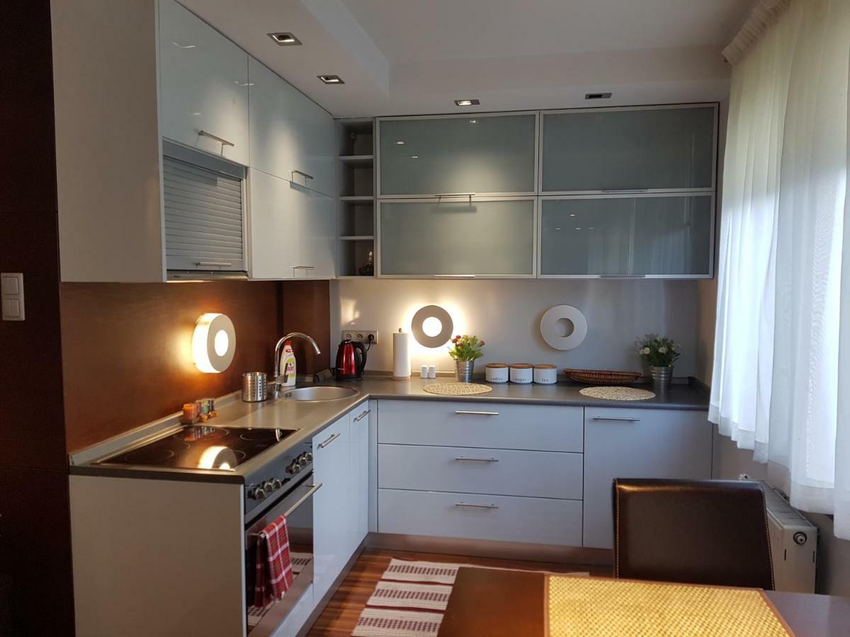 Pod Jasna Gora - Apartament 3 เชสโตฮอวา ภายนอก รูปภาพ